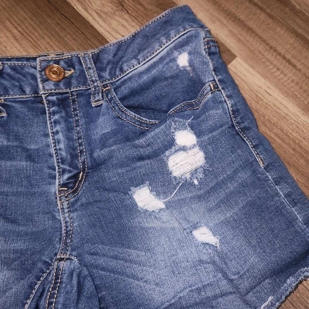 American Heritage Distressed Denim Shorts Size Juniors 7